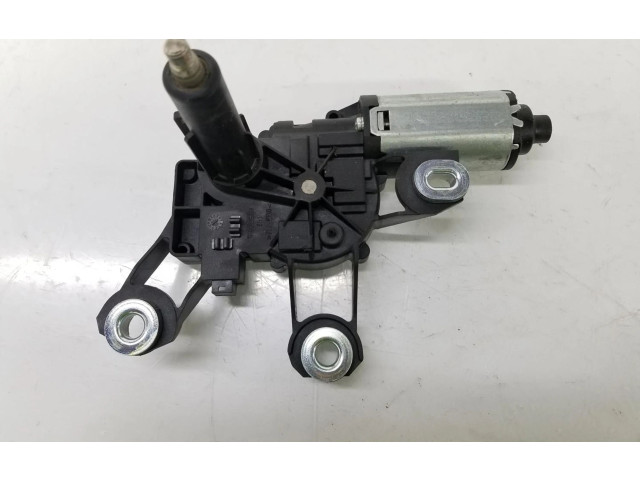 Моторчик заднего дворника LR033226, 6H5217404CC Land Rover Freelander 2 - LR2