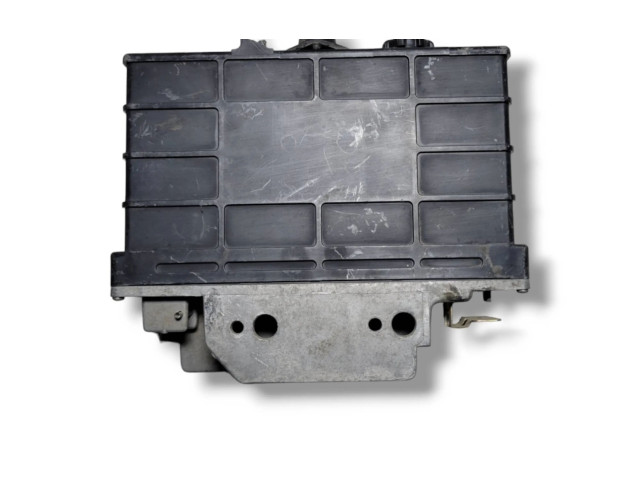 Блок управления коробкой передач 5DG00696234   Audi 80 90 S2 B4