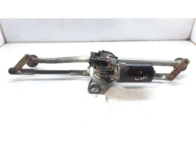 Двигатель стеклоочистителей