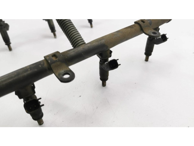 Комплект форсунок 04591853AD, 04591851AA    Chrysler 300 - 300C для бензинового двигателя  5.7