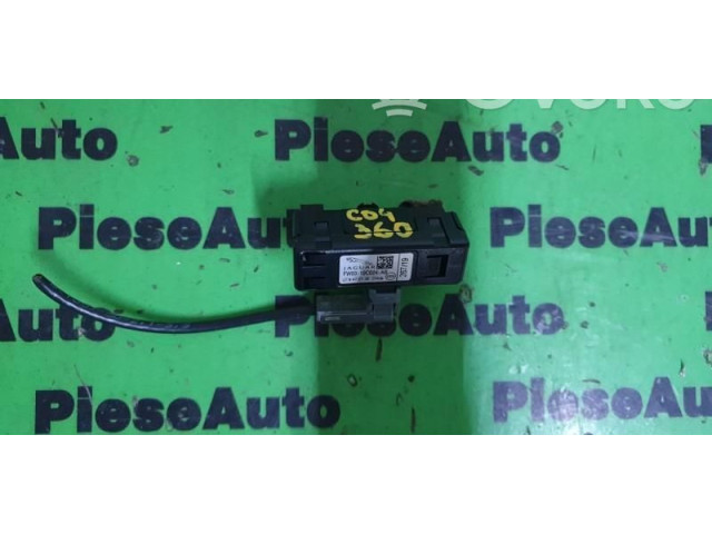 Блок комфорта FW9319C024AB, FW9319C024AB. Jaguar F-Pace