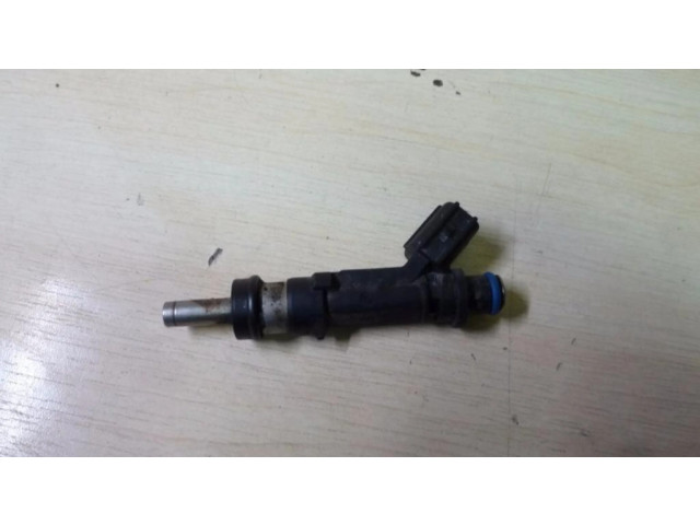 Vstřikovač 2320947010, VD1821 Toyota Urban Cruiser (XP110)