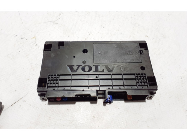 Блок управления 32334906   Volvo S60