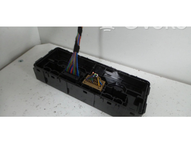 Блок управления климат-контролем 84234761, 13598152 Vauxhall Astra K