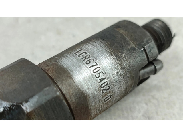 Vstřikovač LCR6705402 Peugeot 504 1.8