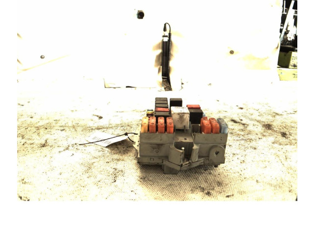 Pojistková skříňka Fiat Croma 2005