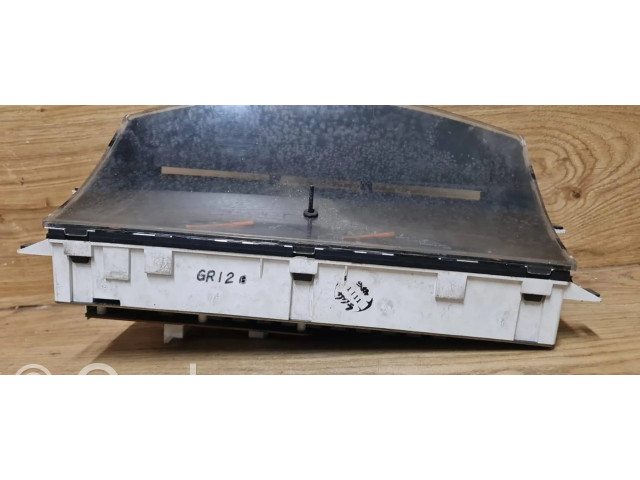 Панель приборов GR12G Mazda 626