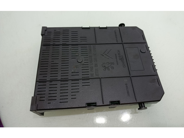 Блок предохранителей 966689568002 Citroen C5