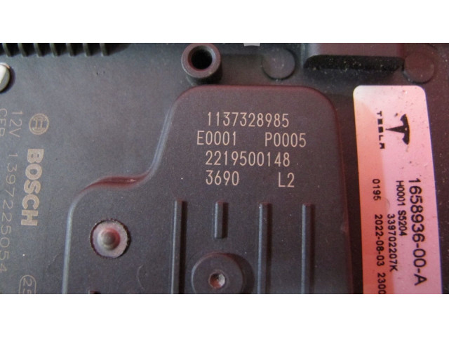 Моторчик дворников 165893600A Tesla Model Y