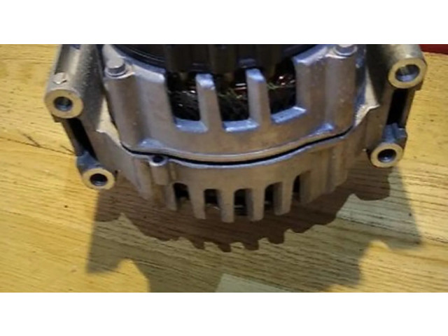 Генератор A0009061722   Mercedes-Benz GL X166 0.0     