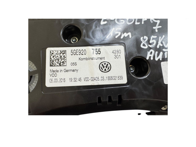 Панель приборов 5GE920755, 155021539   Volkswagen e-Golf       