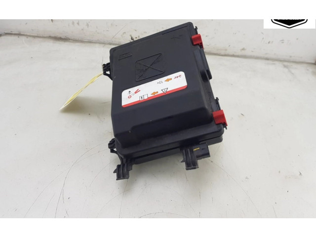   Pojistková skříňka 9810296380, 9810296380   Peugeot 308 2015