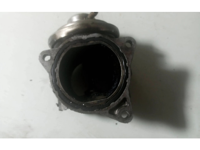 Клапан EGR 038131501AF Skoda Octavia Mk2 (1Z)