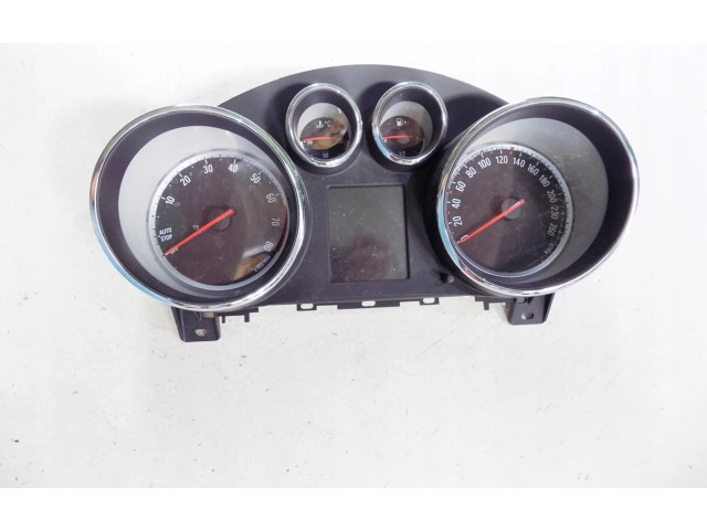 Přístrojová deska Opel Zafira C 2014 13460584