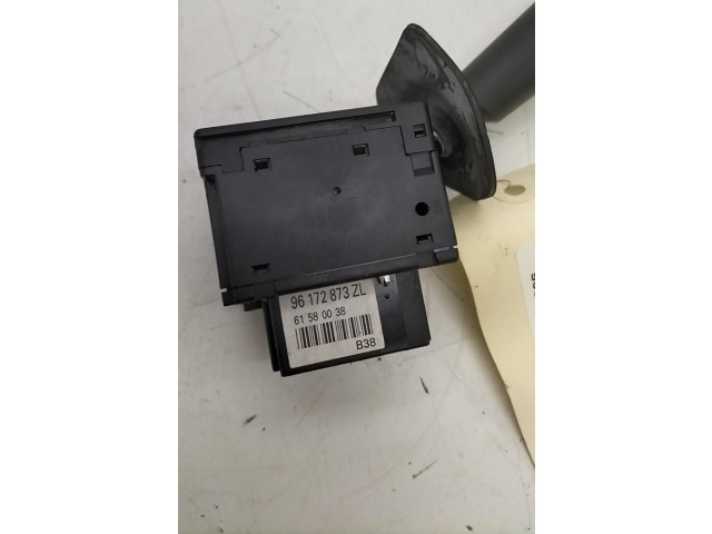 Ручка стеклоочистителей 0000623961 Citroen Xsara Picasso