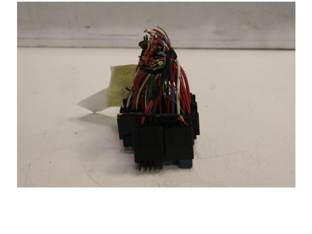 Блок предохранителей Dacia Spring