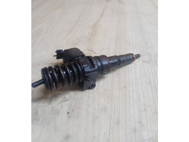 Vstřikovač 038130073R, 038130079AX Volkswagen Sharan