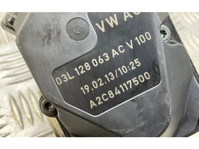 Дроссельная заслонка 03L128063AC   Audi Q3 8U