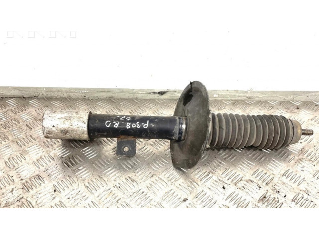 Передний амортизатор