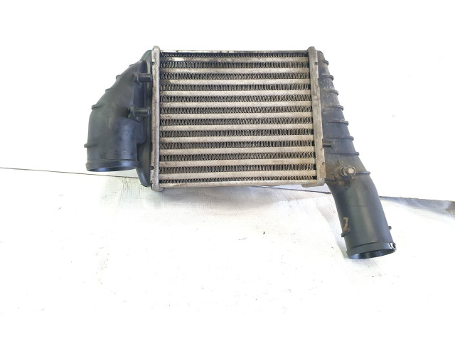 Интеркулер  059145806, 1575612   Volkswagen PASSAT B5.5 