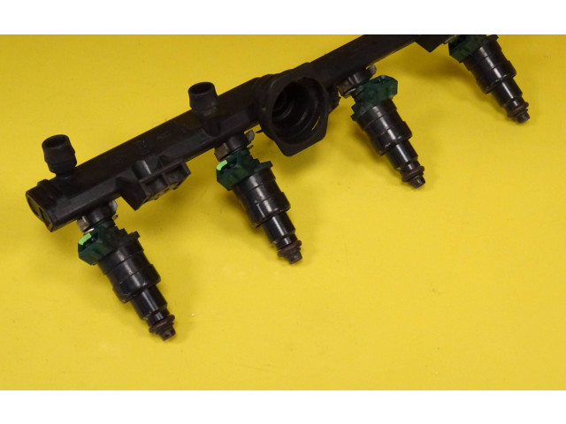 Топливная рампа 7700868573D, 875368   Renault Clio II  