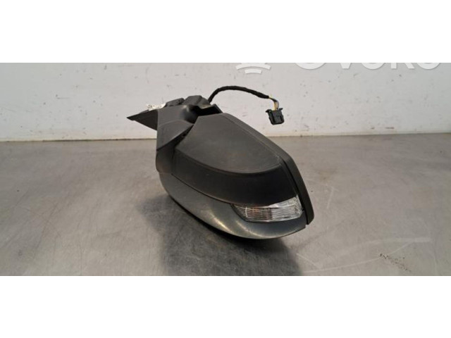 Зеркало электрическое        Skoda Fabia Mk3 (NJ)  2015 - 2021 года   