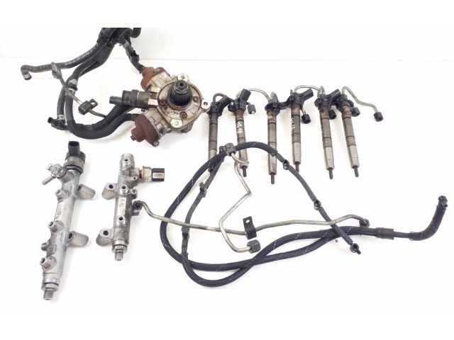 Vstřikovač 059130755CB, 059130089BT Audi A8 S8 D4 4H CTBA