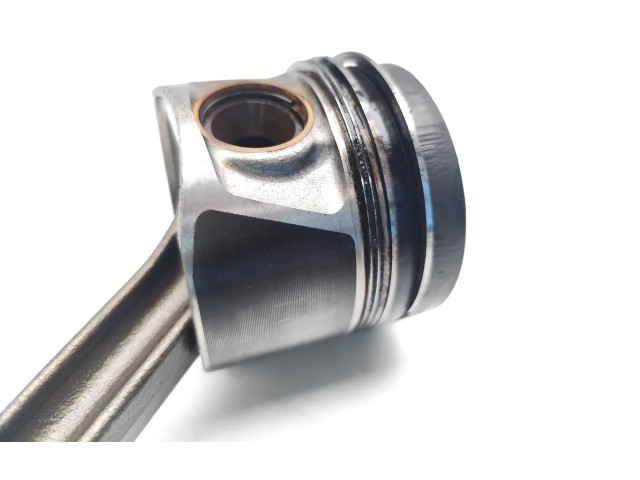  Поршень с шатуном CBBB CBBB  Skoda Superb B6 (3T)  