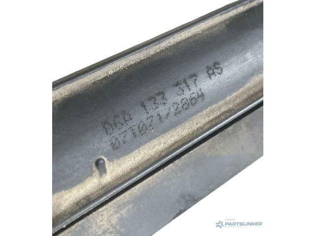 Топливная рампа 06A133317AS   Audi A3 S3 8P  