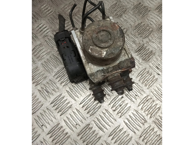 Блок АБС 2K0907379B   Volkswagen  Caddy  2004 - 2010 года