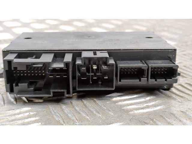 Блок управления крюка для прицепа