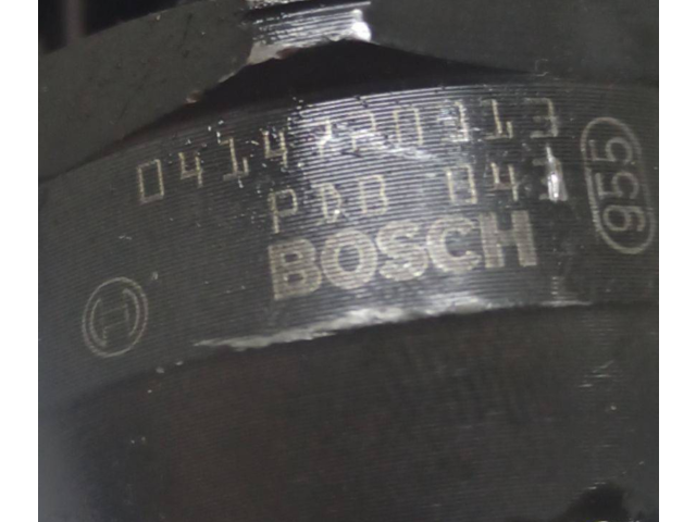 Vstřikovač 0414720313, 038130073BN Volkswagen Caddy BLS