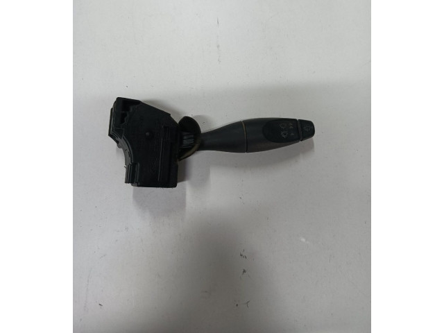 Ручка стеклоочистителей    Ford Fusion