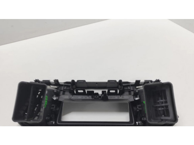 Центральная воздушная решётка