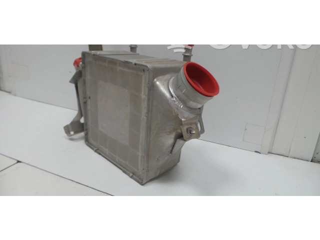 Интеркулер  14F0657CP, 0261230280   McLaren 720S 