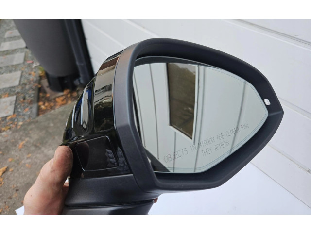Zpětné zrcátko Audi A4 S4 B9 8W 2022 4M0907590F
