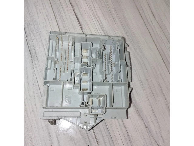 Блок предохранителей 60683102 Alfa Romeo 166