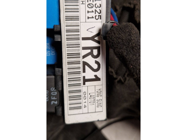 Блок предохранителей 9522538050, L40701 KIA Sorento