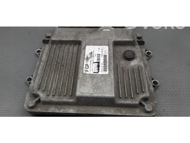 Блок управления двигателя 51768657 Fiat Idea