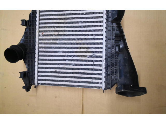 Интеркулер  4M0145803BT   Audi SQ7 