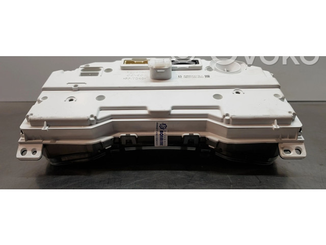 Přístrojová deska  Toyota Corolla E160 E170 2019 83800F2Y70, MB2575502053  