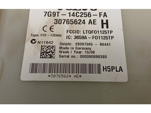 Блок предохранителей 7G9T14C256FA, 30765624AE Volvo V70