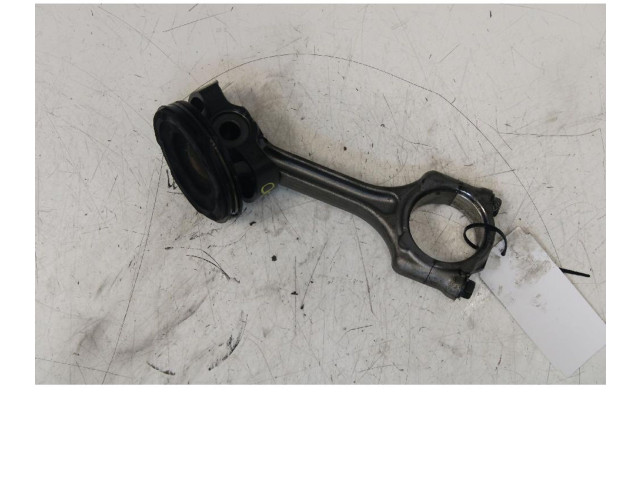 Поршень с шатуном 46346020 Fiat 500X