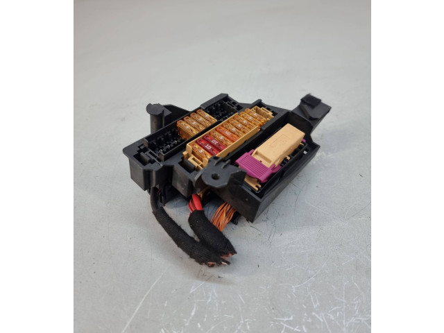 Блок предохранителей 8k2971845b   Audi Q5 SQ5    