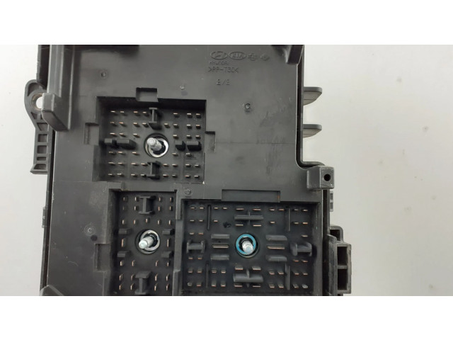 Pojistková skříňka 919501H030 Hyundai i30 2009