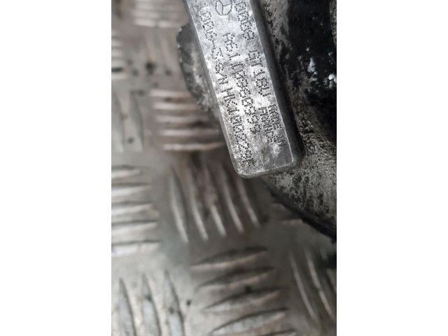 Turbodmychadlo Турбина Mercedes-Benz C W203