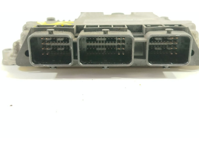 Řídící jednotka 6M6112A650BB, 0281012530 Mazda 3 I 2008