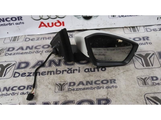 Зеркало электрическое Skoda Scala - года