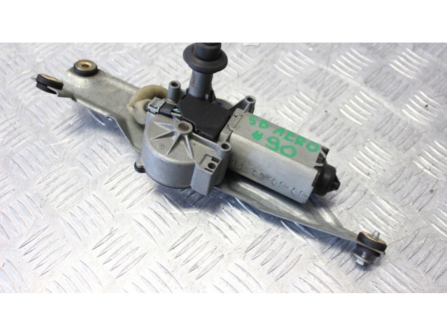 Двигатель стеклоочистителя заднего стекла