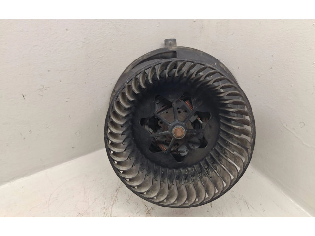 Вентилятор печки 983226 Skoda Octavia Mk2 (1Z)